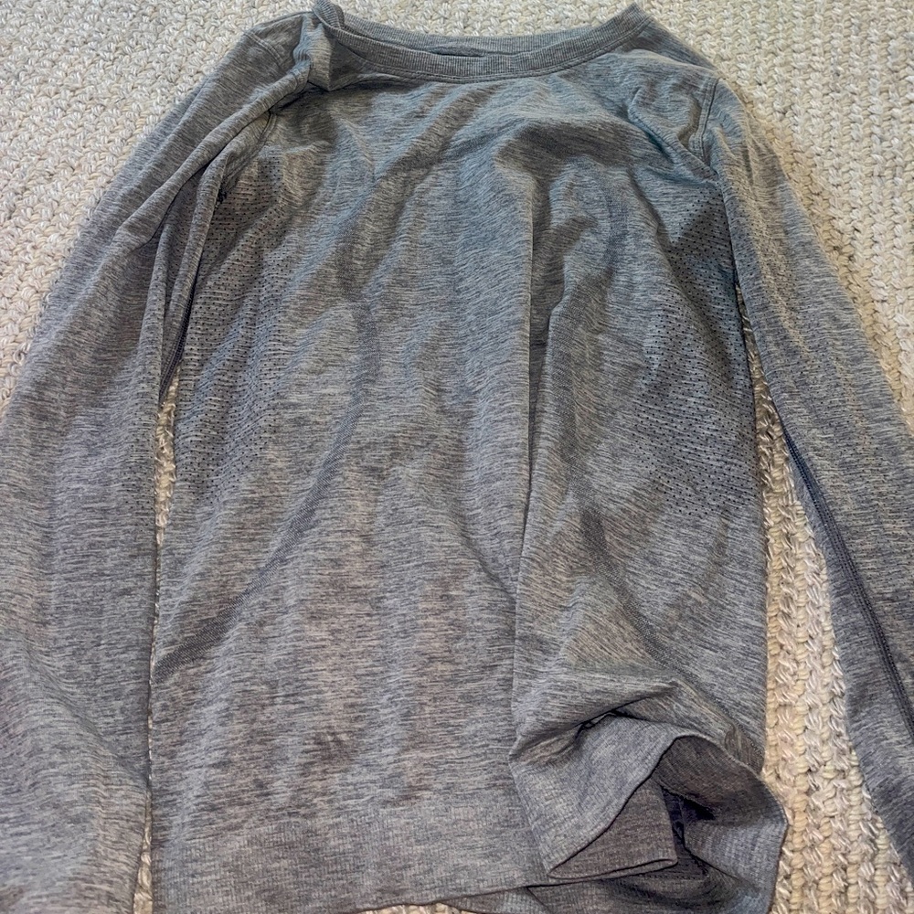 GRAY ALIGN TOP LULU